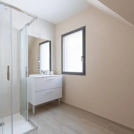 Maison Neuve 7 Pers Pres Balnea, Animaux Acceptes - Fr-1-695-64 度假居